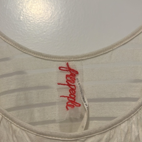 Free People adjustable straps flowy off-white top - Picture 2 of 3